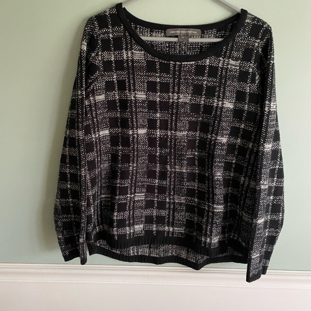French Connection Soft Plaid Round Neck Sweater -Size L￼